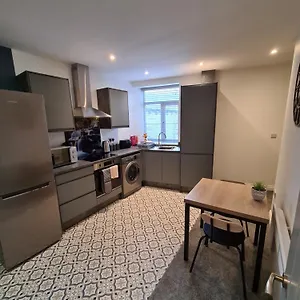 Cosy Getaway Apartment